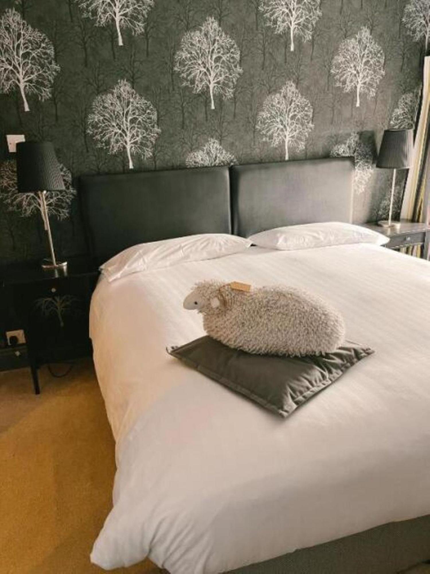 The Cheviot Hotel Bellingham Bagian luar foto