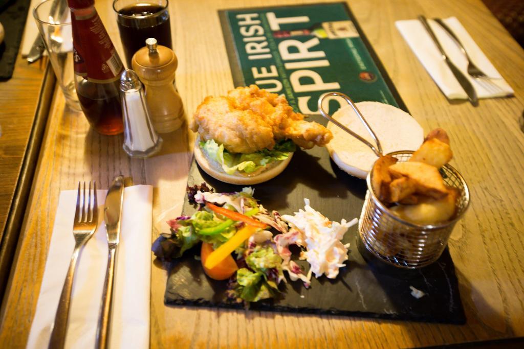 The Cheviot Hotel Bellingham Bagian luar foto